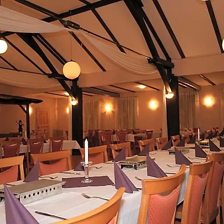Zum Dannenbüttel Hotel