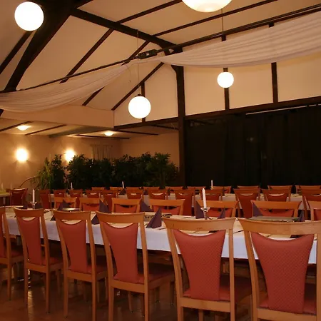 Hotel Zum Dannenbuettel Sassenburg