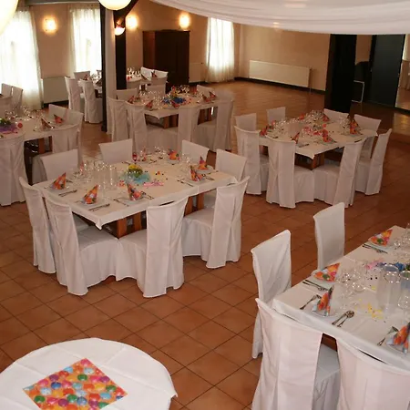 Zum Dannenbuettel Hotel