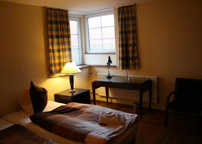 ホテル Zum Dannenbuettel 3*