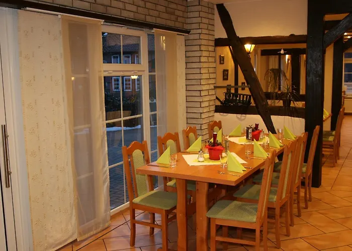 Zum Dannenbuettel 3*